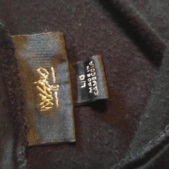 Mid calf length dress - Picture 3 of 4